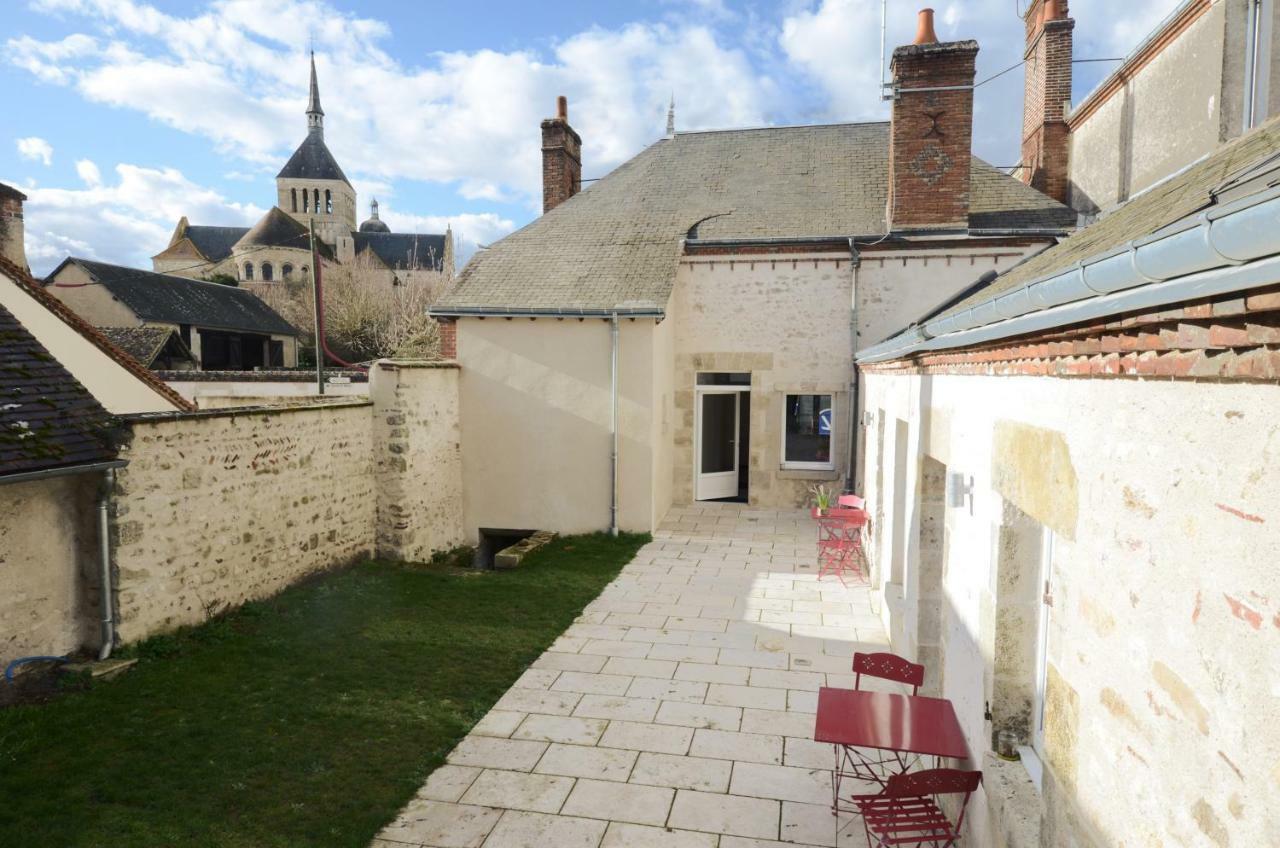Les Chambres De Saint-Benoit Exteriör bild
